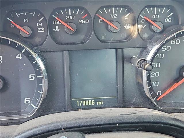 Used 2018 Chevrolet Silverado 1500 W/T w/ Trailering Package image 6