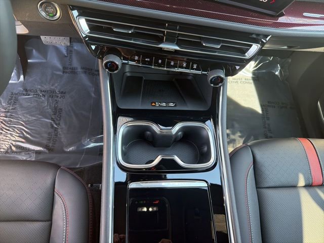 New 2026 Chevrolet Traverse RS w/ LPO, Floor Liner Package AWD/4WD image 24