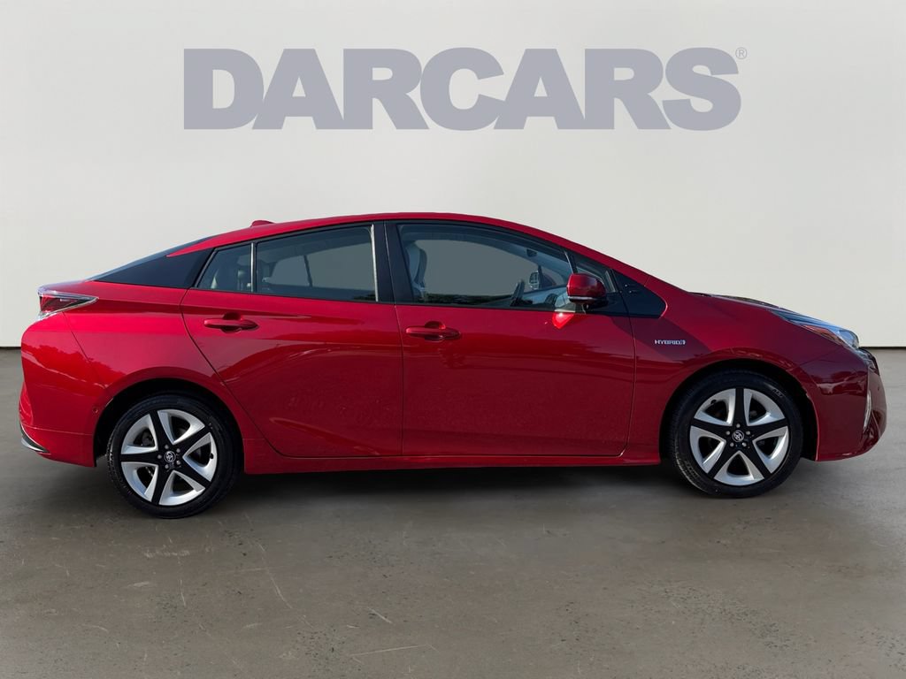 Used 2017 Toyota Prius Four Touring w/ Premium Convenience Package FWD image 6