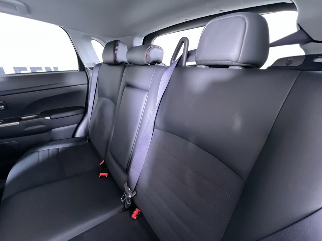 Used 2024 Mitsubishi Outlander Sport AWD image 24