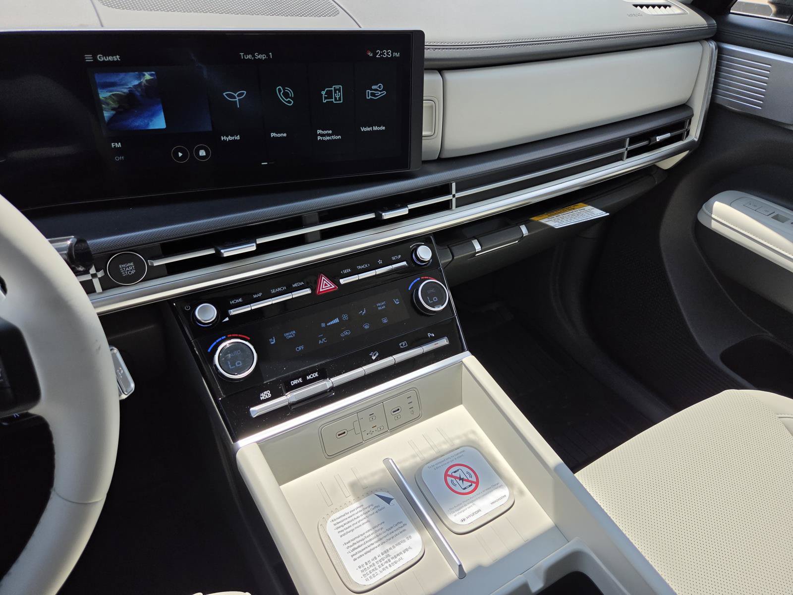 New 2027 Hyundai Santa Fe SEL FWD image 17