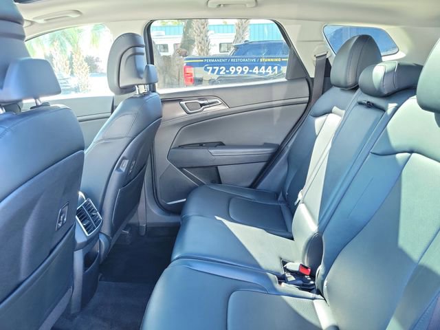 Used 2025 Kia Sportage EX w/ Premium Package image 13
