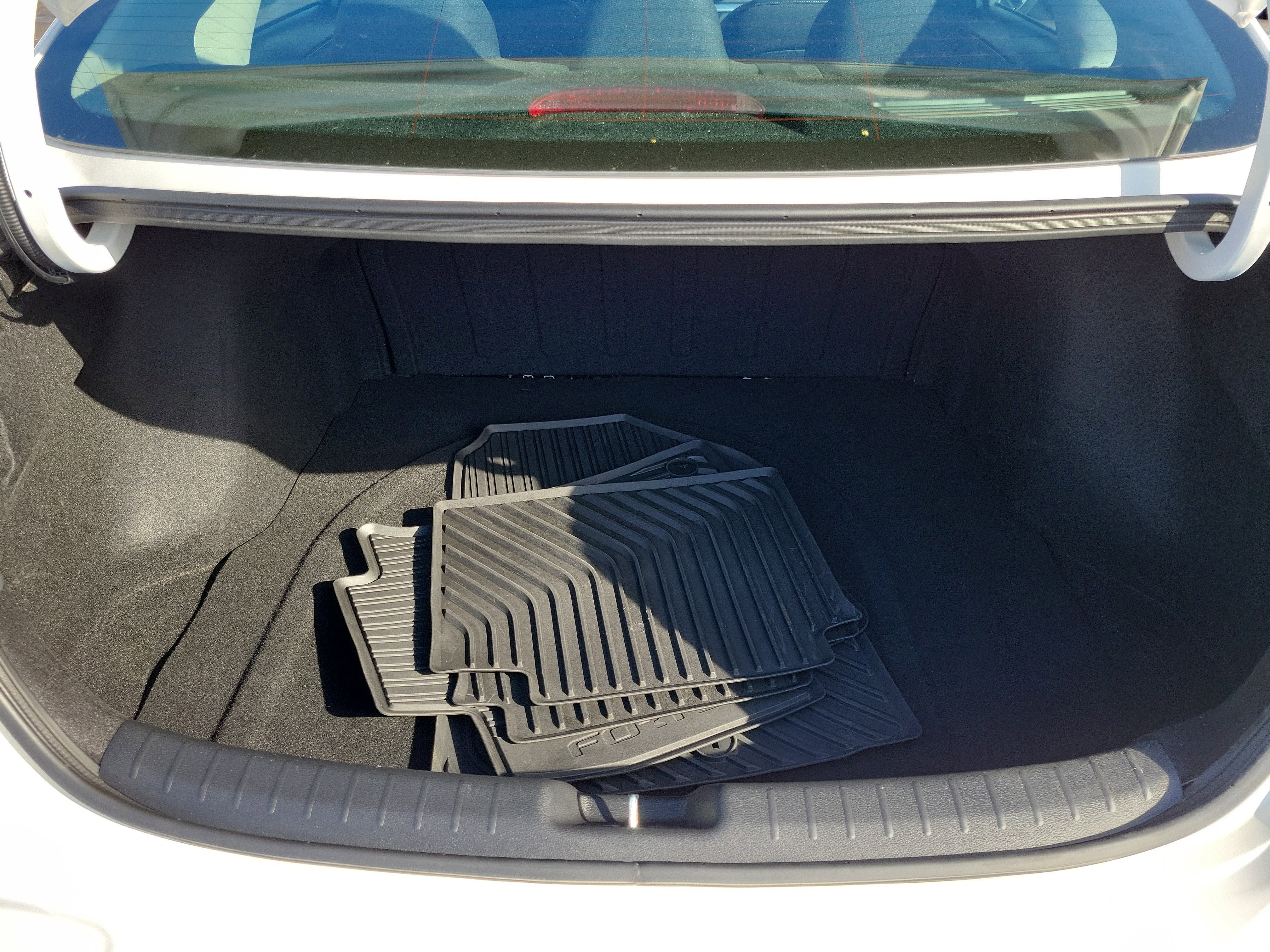 Used 2024 Kia Forte LX image 8