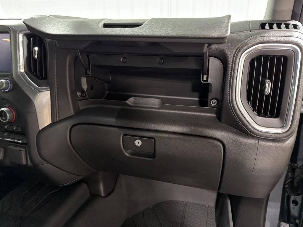 Used 2019 Chevrolet Silverado 1500 LT w/ All-Star Edition AWD/4WD image 25