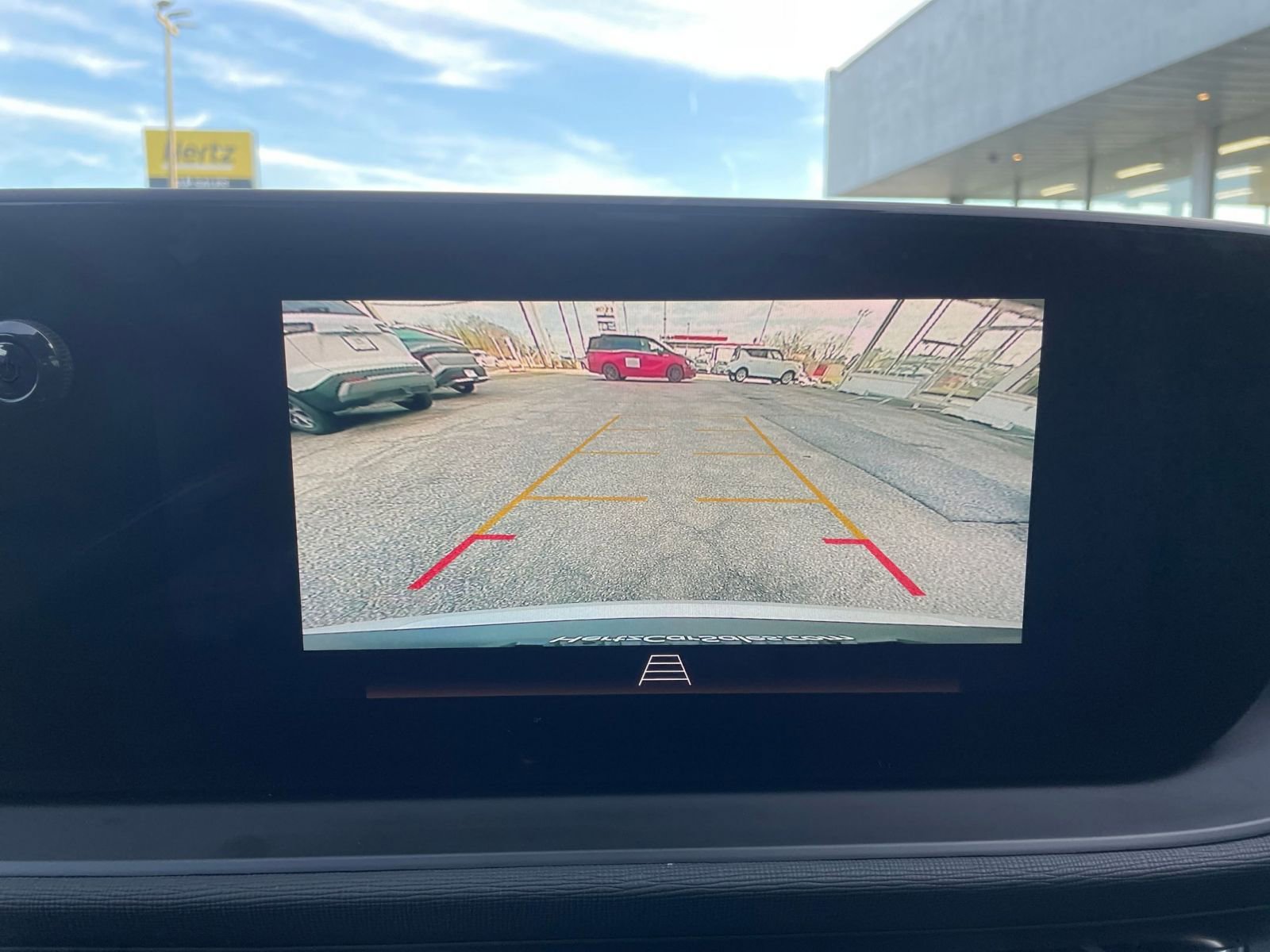 Used 2025 Buick Envista Preferred image 23