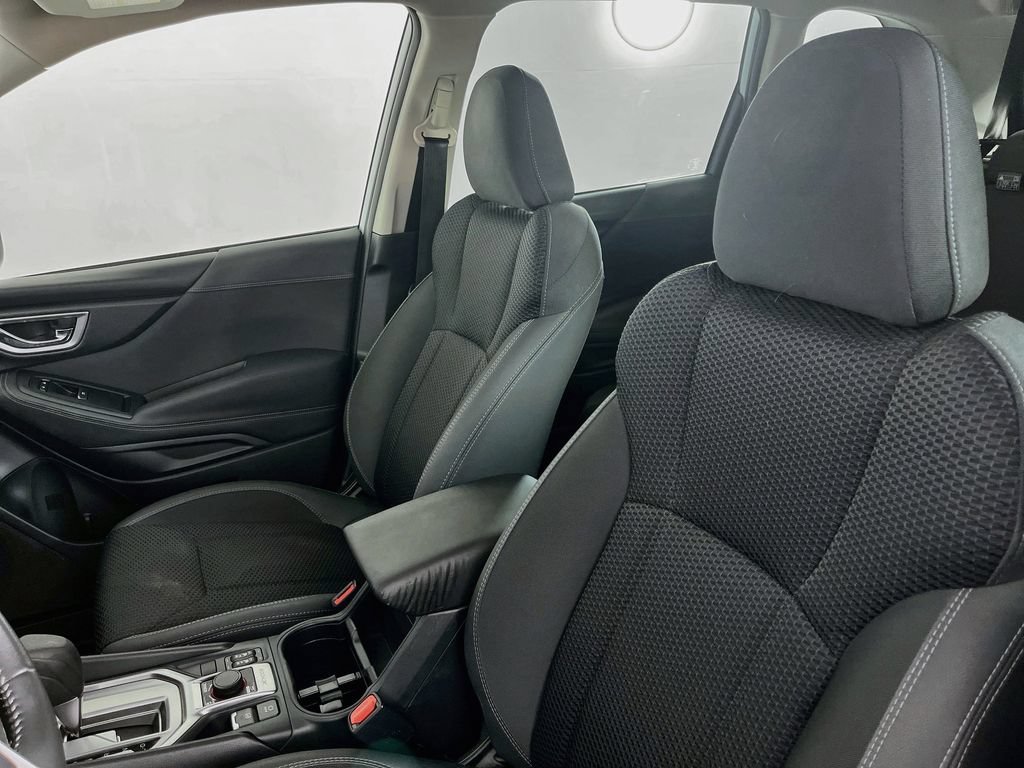 Used 2020 Subaru Forester Premium AWD/4WD image 29