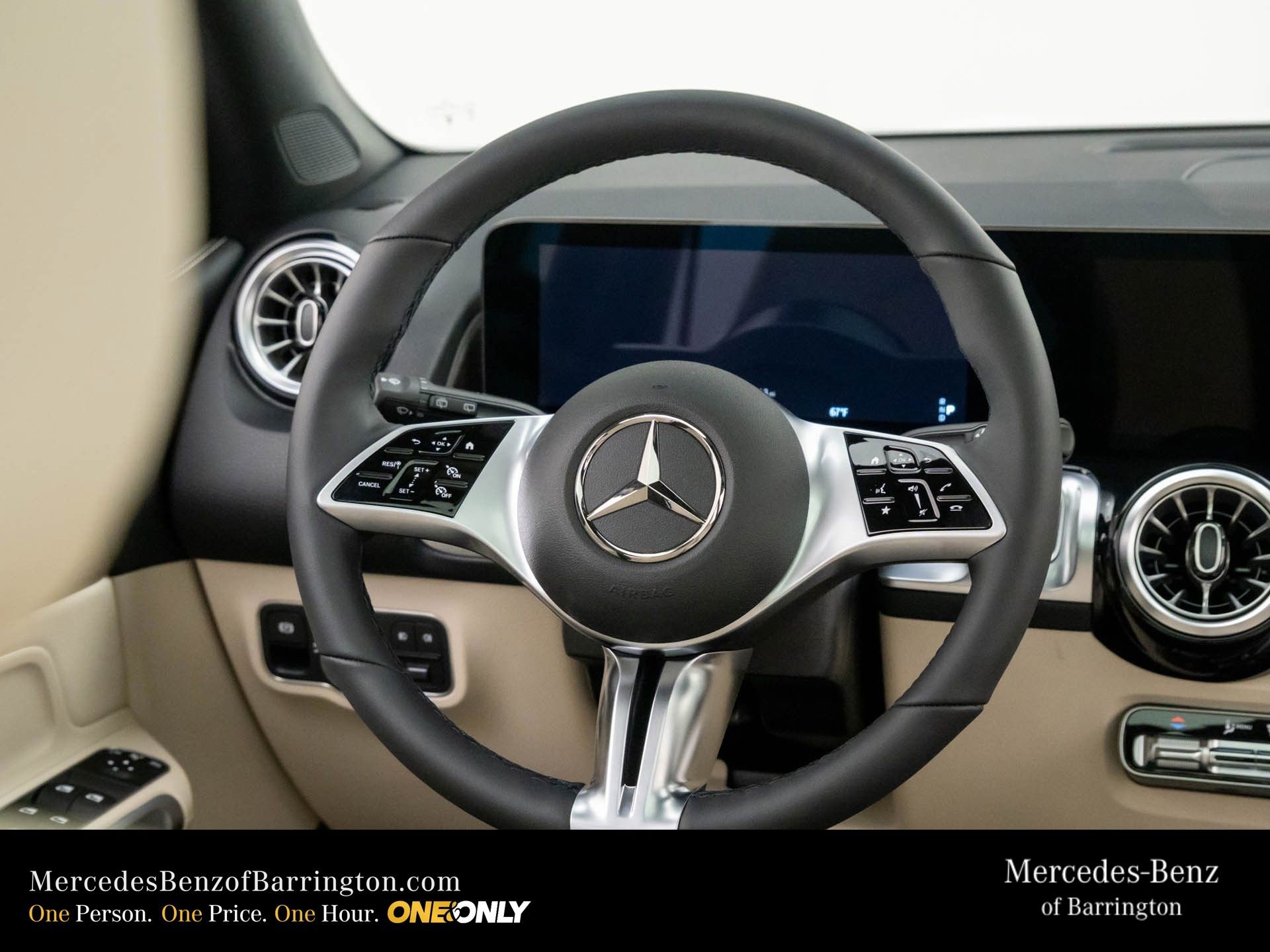 New 2026 Mercedes-Benz GLB 250 4MATIC image 12