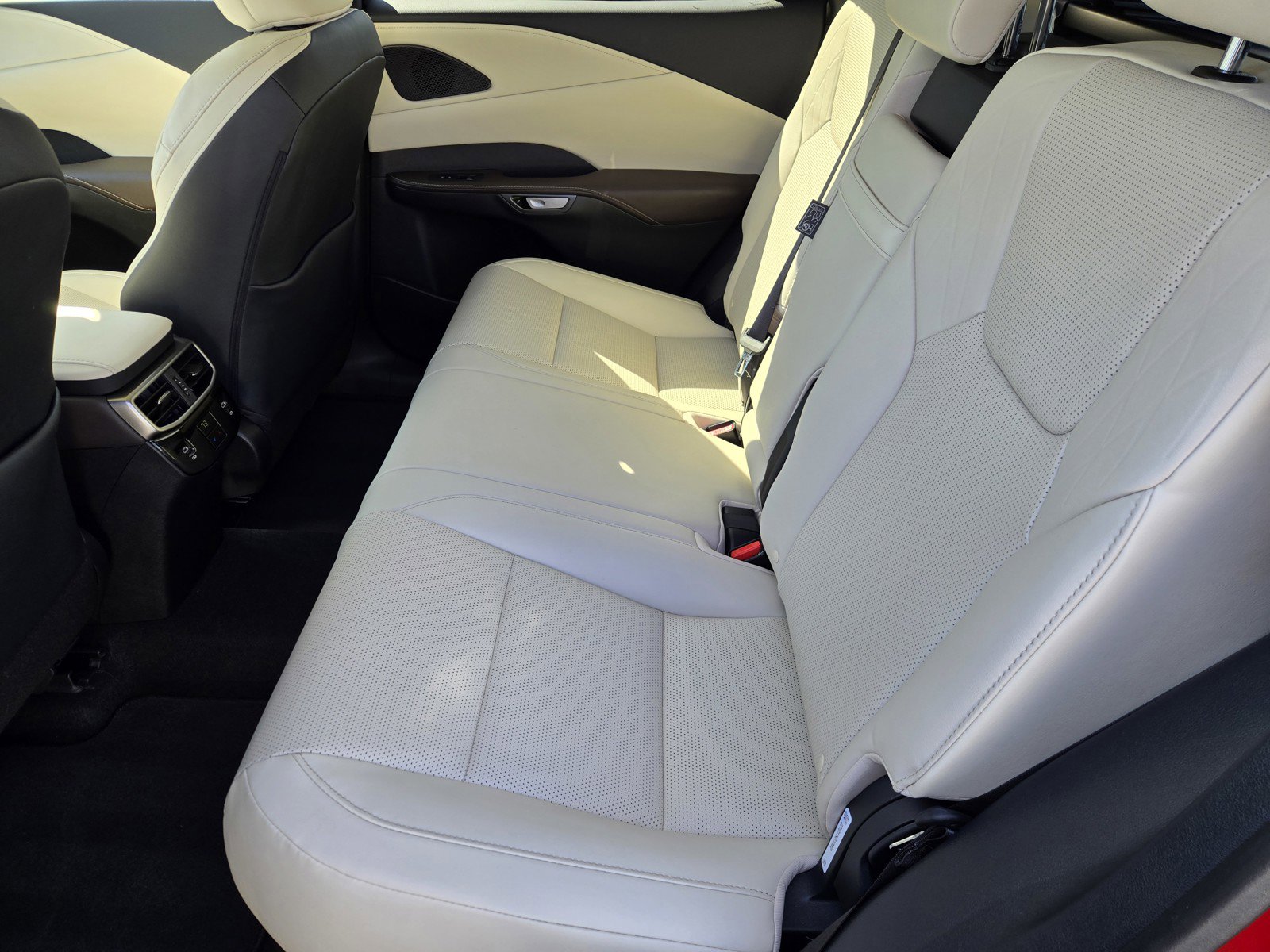 Used 2024 Lexus RX 350 Premium Plus w/ Convenience Package image 12