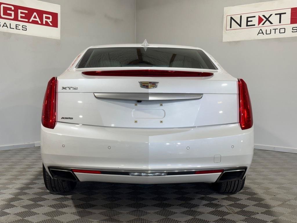 Used 2017 Cadillac XTS Premium Luxury AWD/4WD image 9