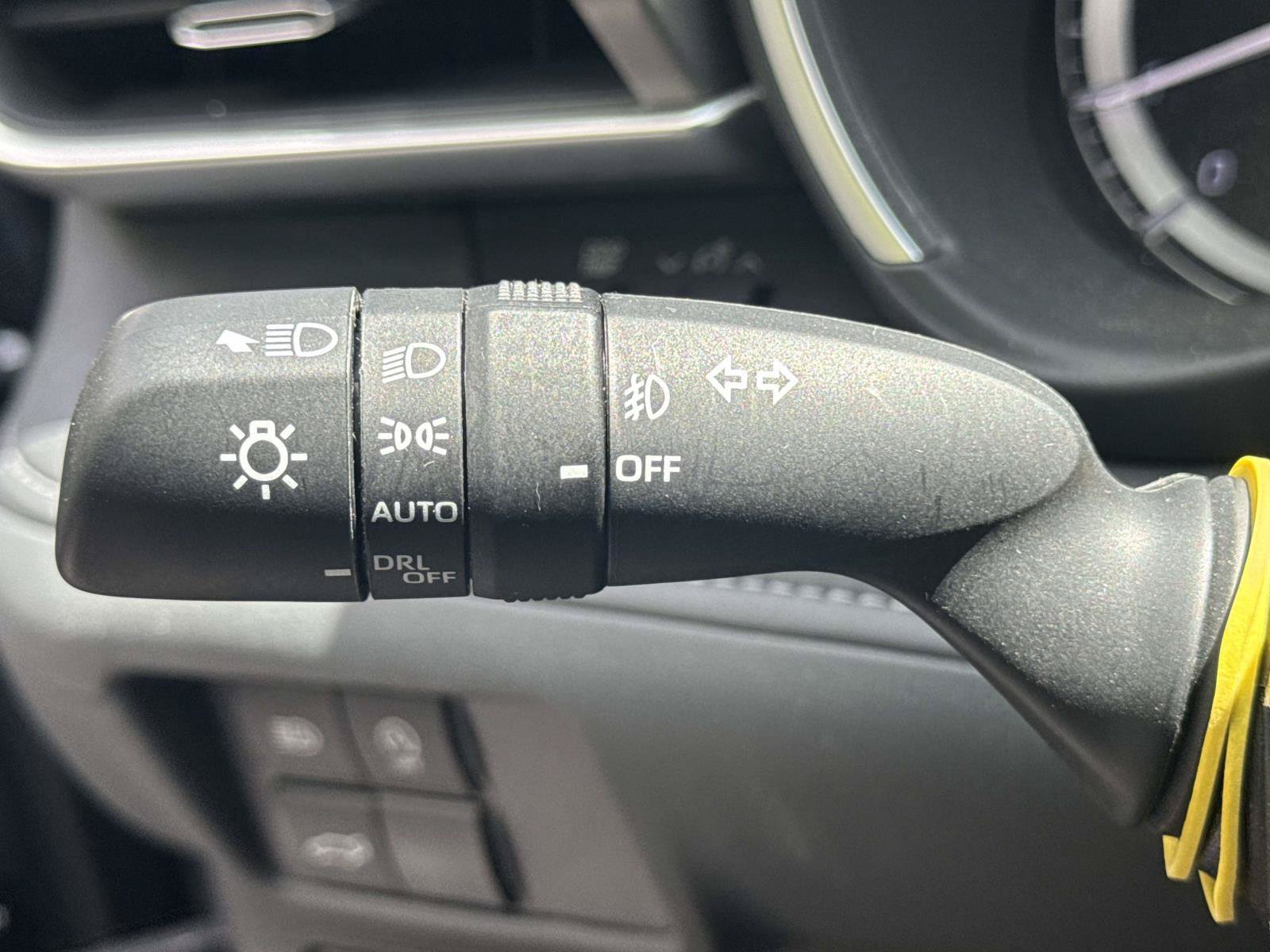 Certified 2025 Toyota Highlander XLE AWD/4WD image 24