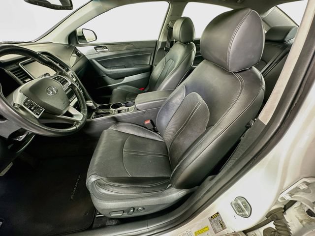 Used 2019 Hyundai Sonata Limited w/ Ultimate Package 04 FWD image 27