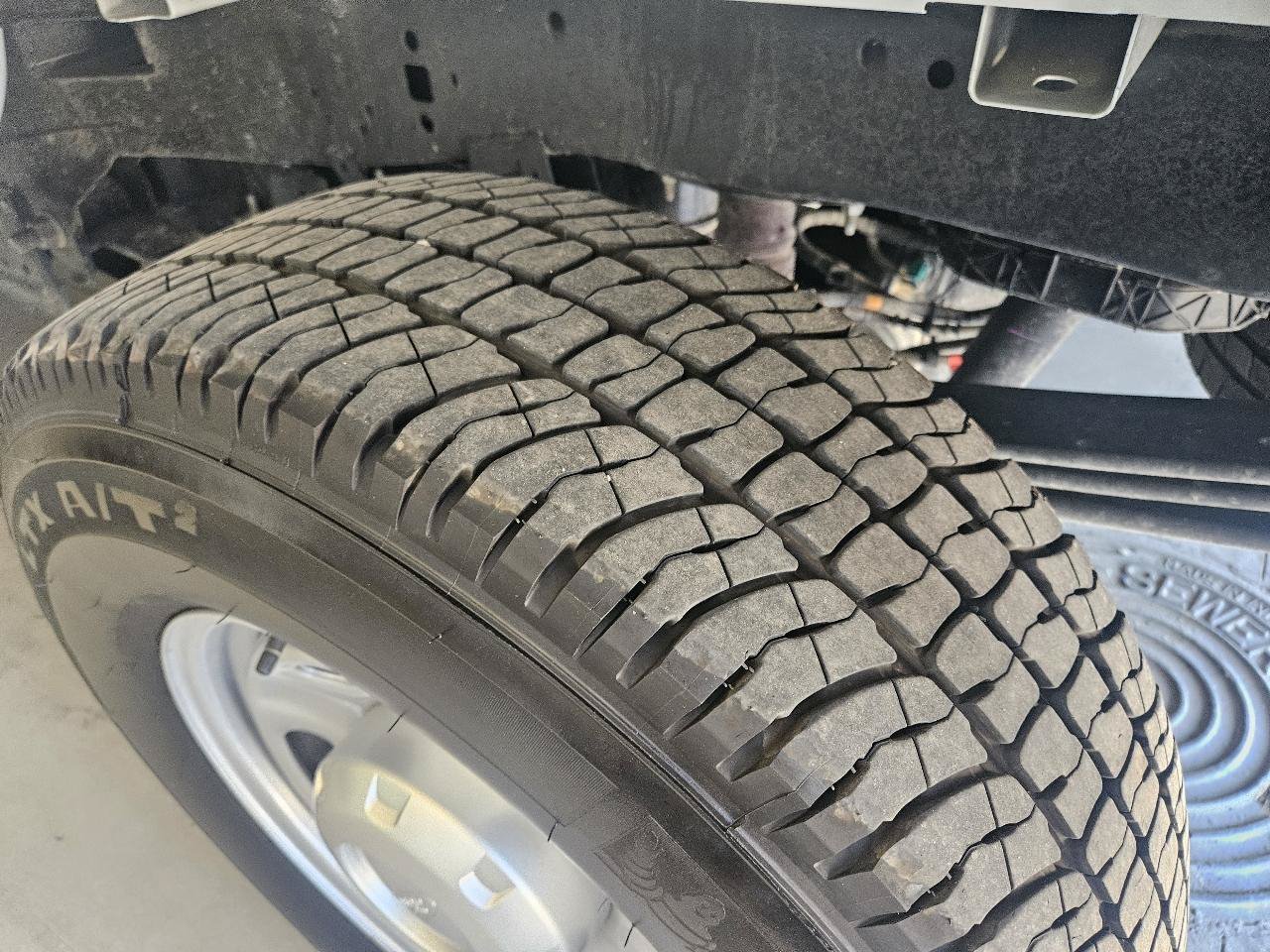 Used 2025 Ford F250 XL w/ FX4 Off-Road Package AWD/4WD image 27