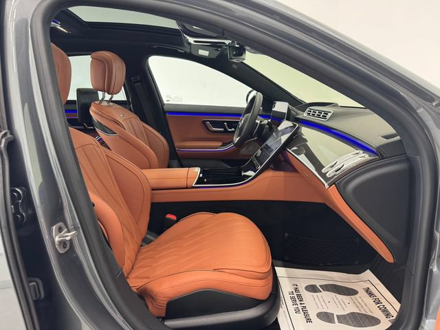 Used 2025 Mercedes-Benz S 63 AMG S image 17