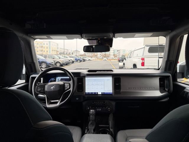 Used 2023 Ford Bronco Outer Banks image 16