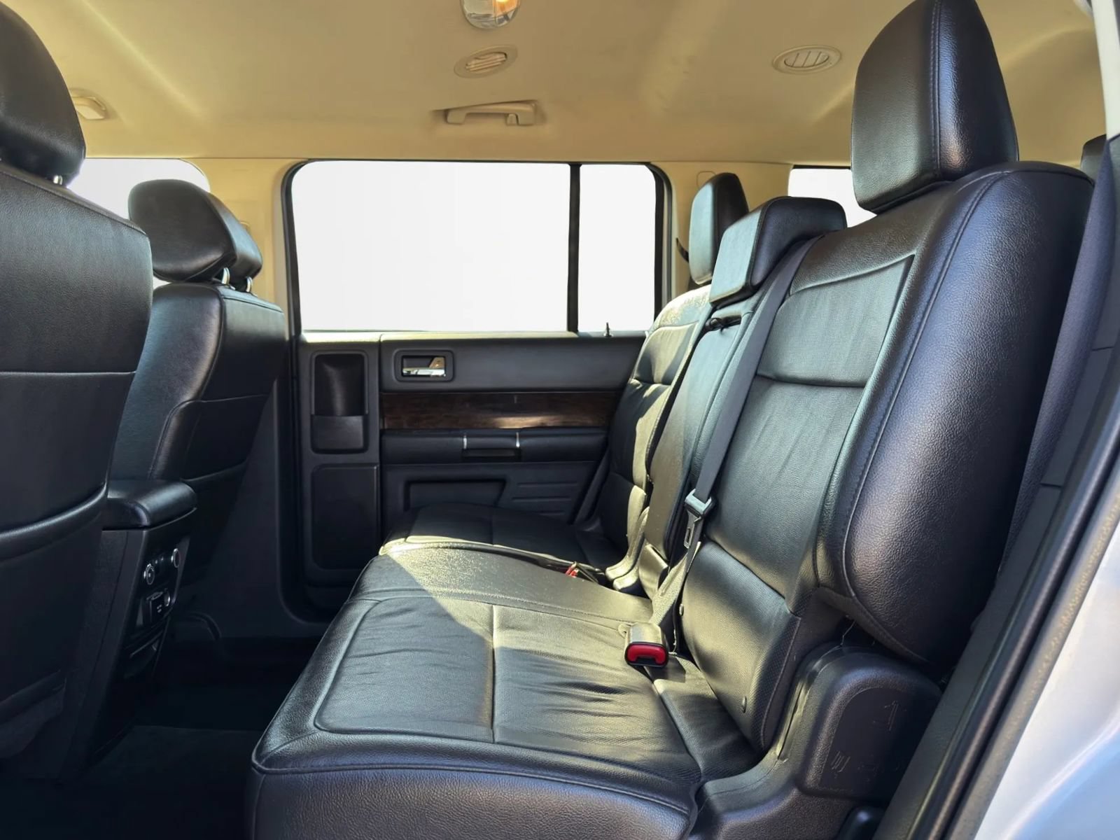 Used 2017 Ford Flex Limited AWD/4WD image 21