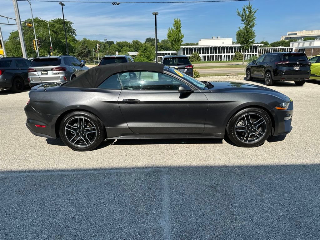 Used 2020 Ford Mustang Premium RWD image 6