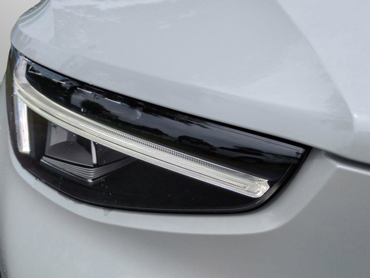 New 2025 Volvo XC40 B5 Core w/ Protection Package Premier image 10