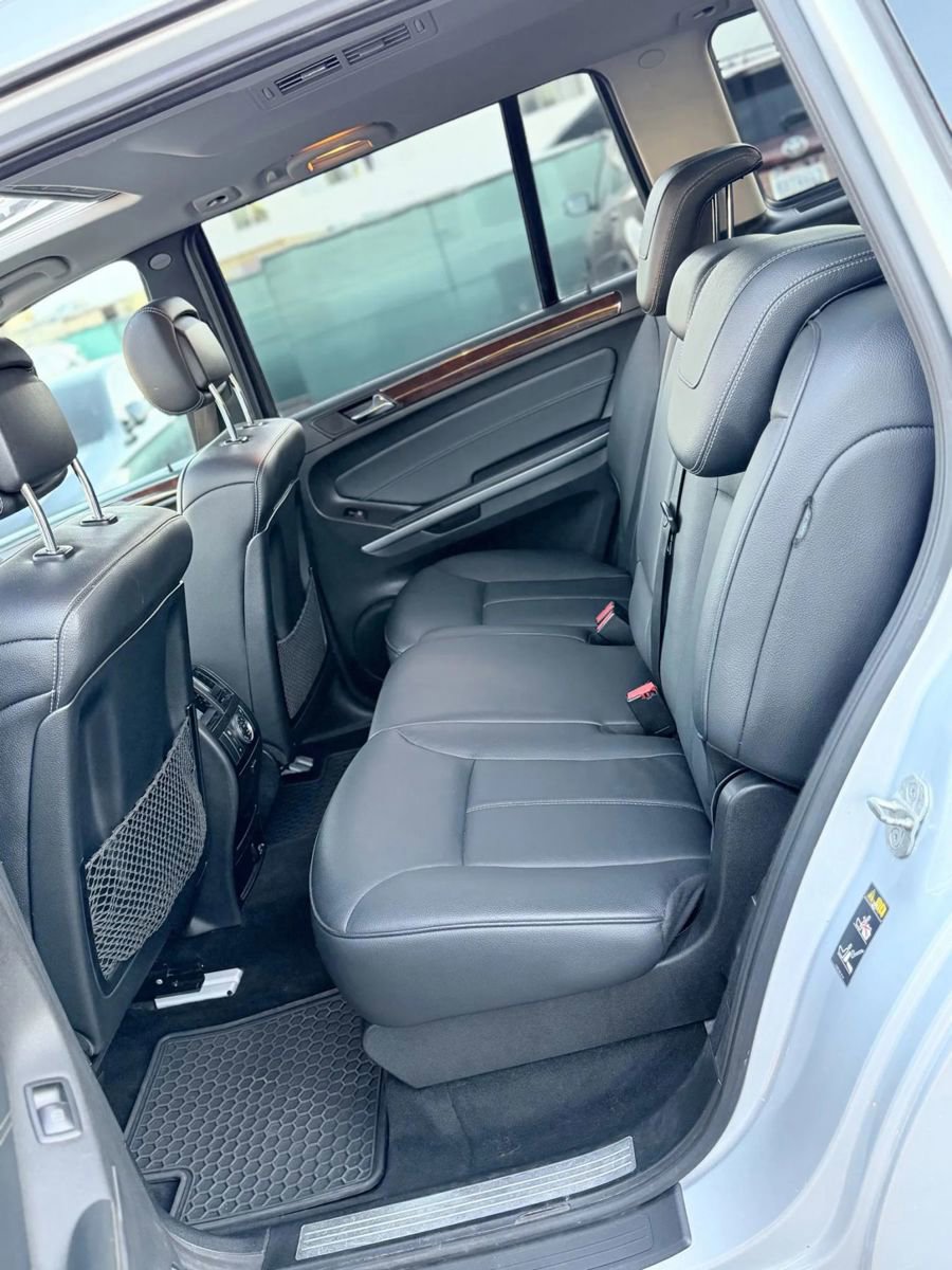 Used 2012 Mercedes-Benz GL 450 4MATIC image 15