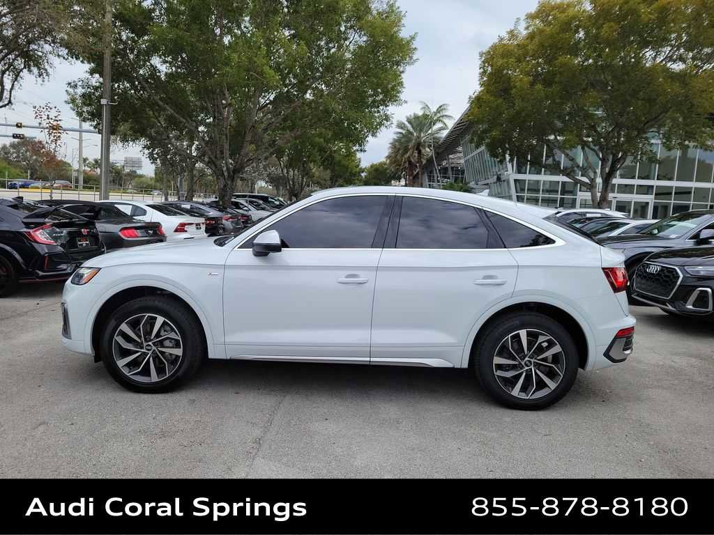 Used 2021 Audi Q5 2.0T Premium w/ Convenience Package image 5