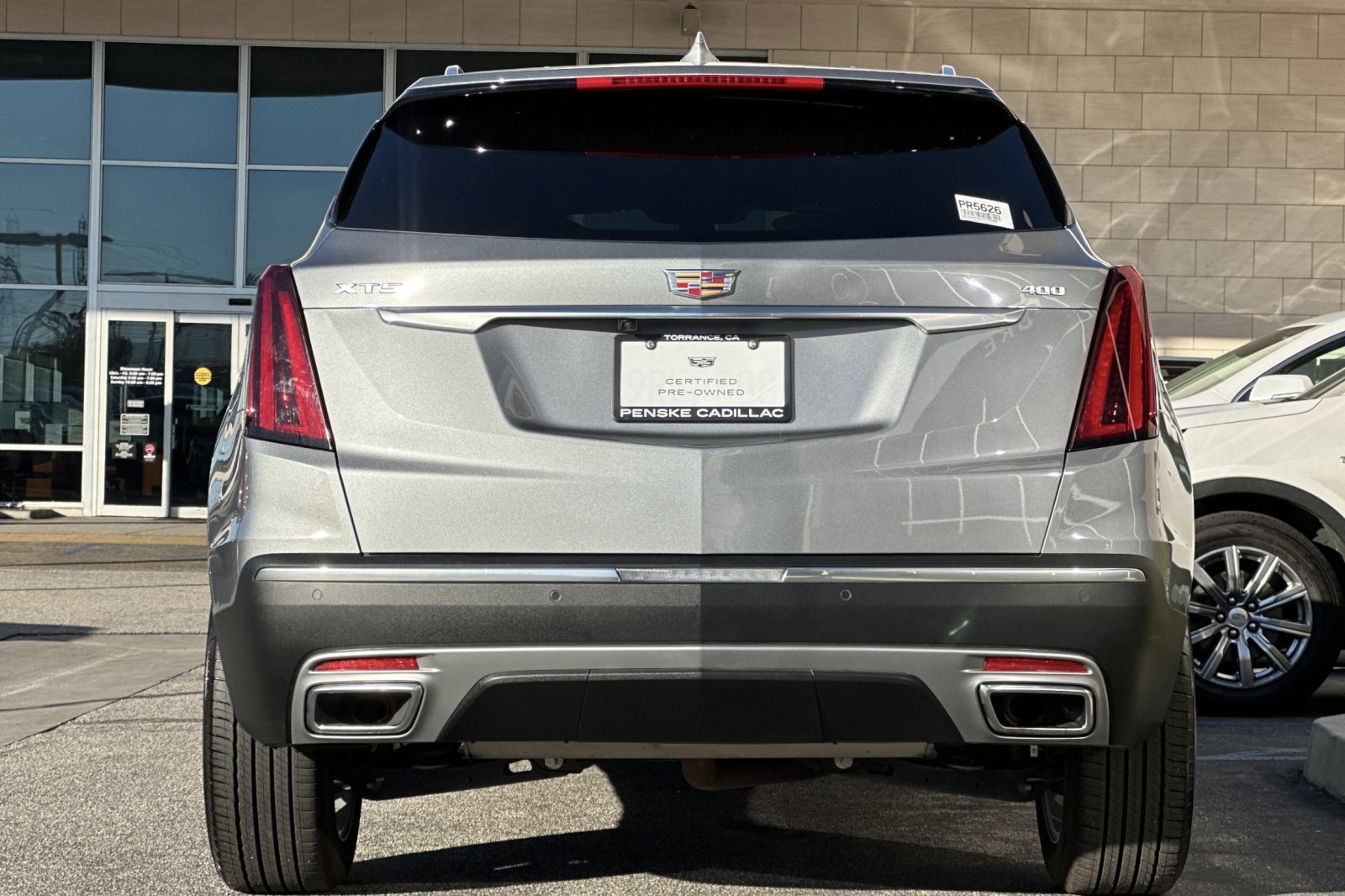 Used 2025 Cadillac XT5 Premium Luxury image 5