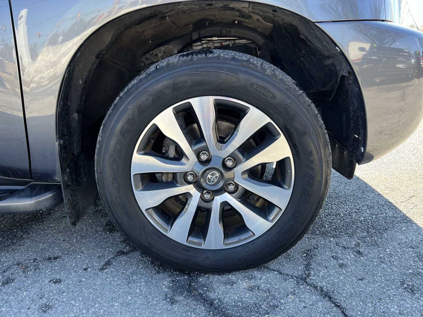 Used 2020 Toyota Sequoia Limited w/ Safety & Convenience Package image 12