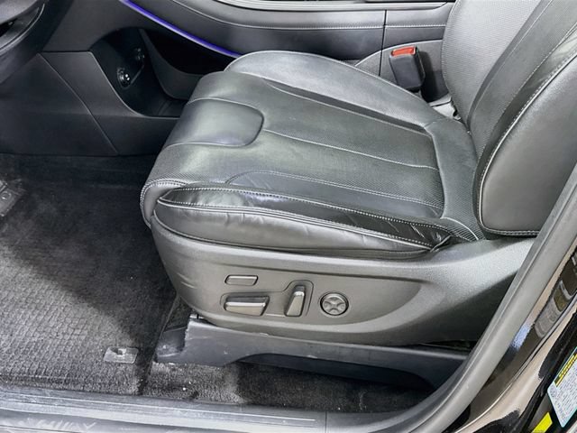 Used 2021 Hyundai Palisade Limited w/ Winter Package AWD/4WD image 20