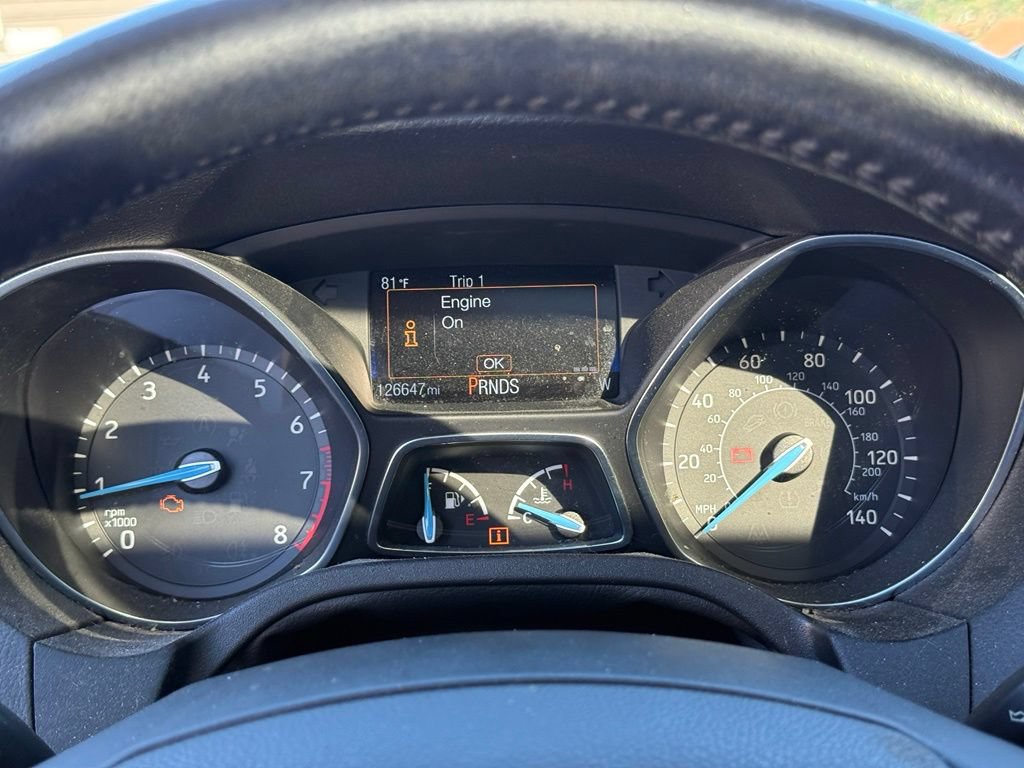 Used 2017 Ford Focus SEL w/ Cold Weather Package FWD image 17