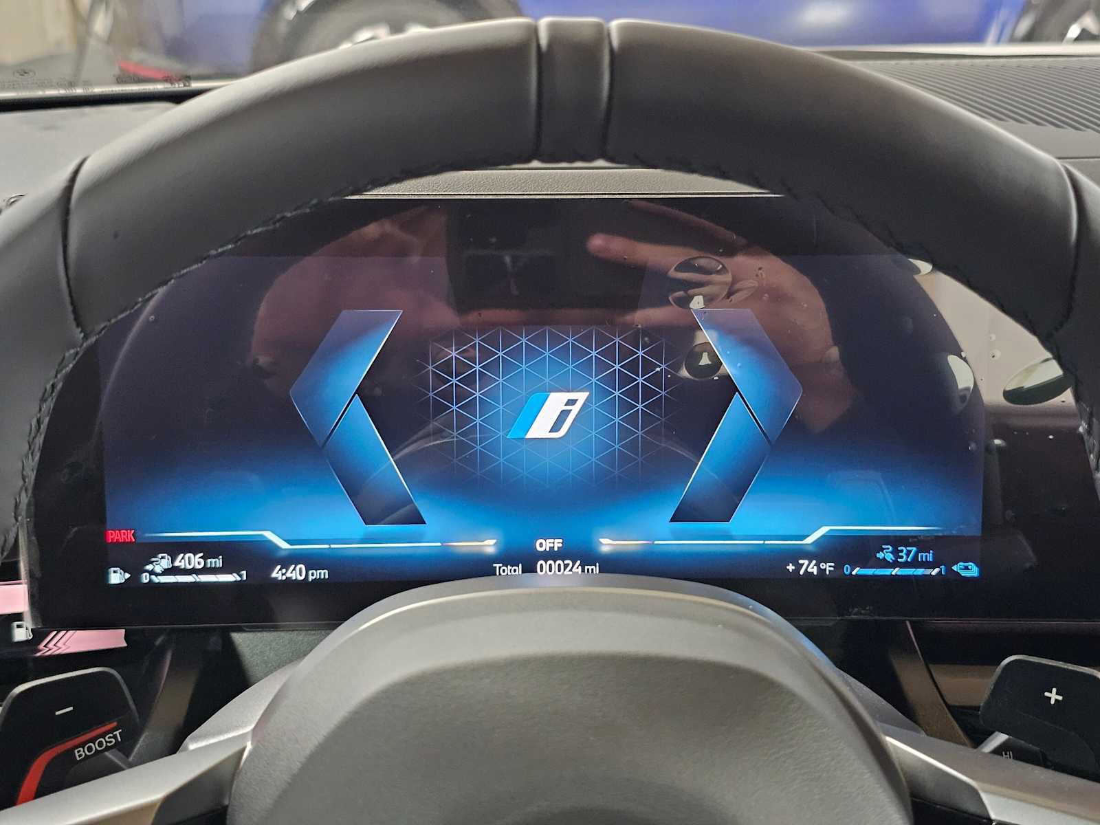 New 2026 BMW 550e xDrive w/ Executive Package image 23