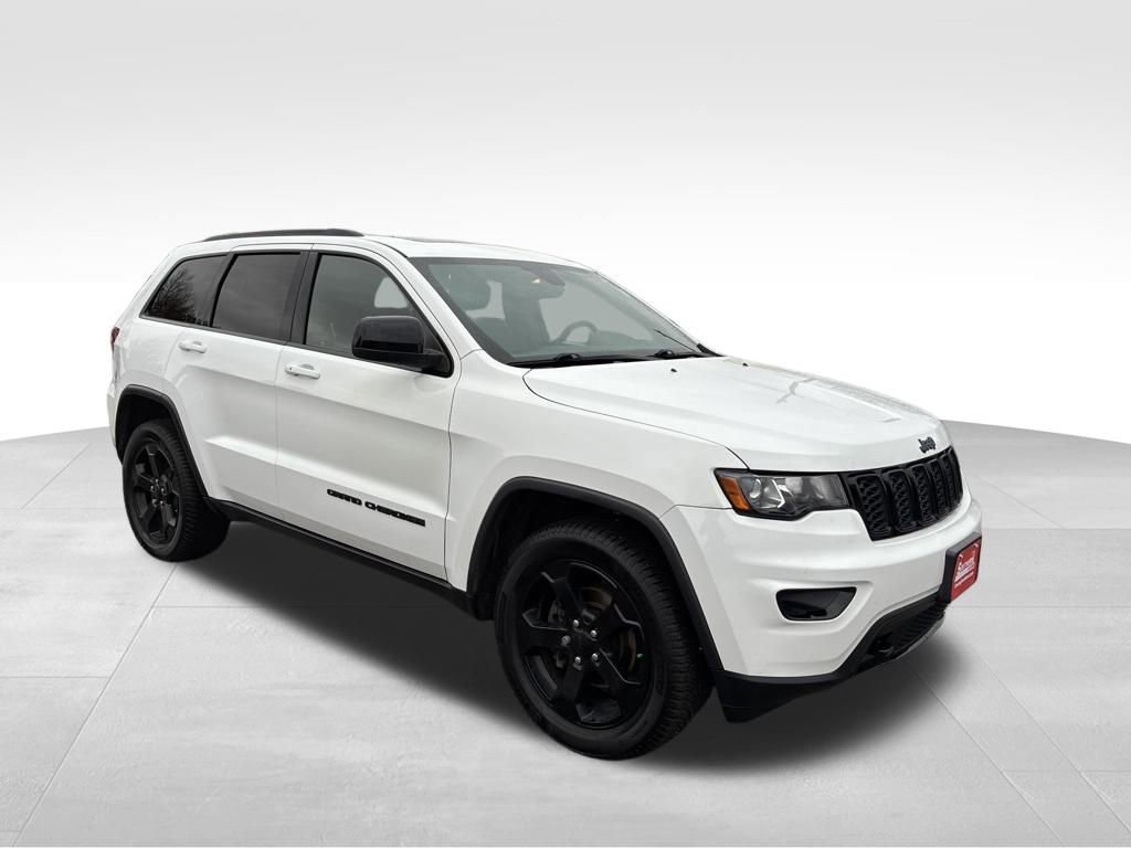 Used 2018 Jeep Grand Cherokee Laredo image 8