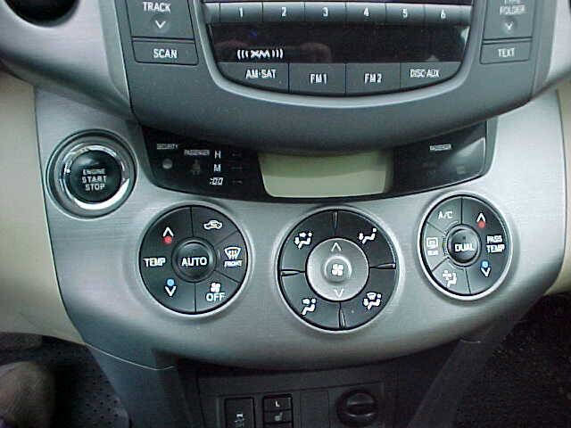 Used 2011 Toyota RAV4 Limited w/ Limited Extra Value Pkg AWD/4WD image 26