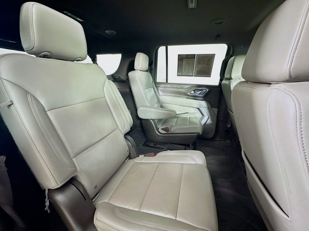 Used 2021 Chevrolet Suburban Z71 w/ Z71 Off-Road Package image 11
