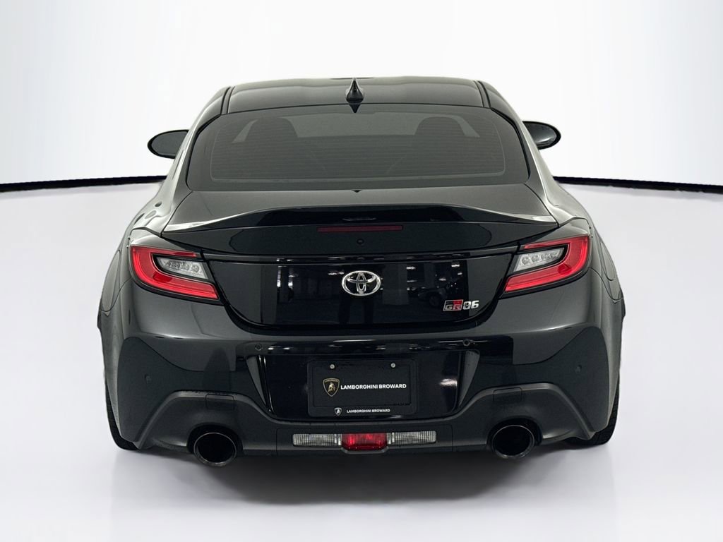 Used 2025 Toyota GR86 Premium w/ Performance Package RWD image 6