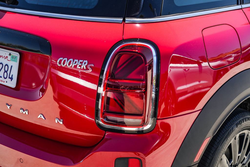 Used 2022 MINI Cooper Countryman S w/ Storage Package image 9