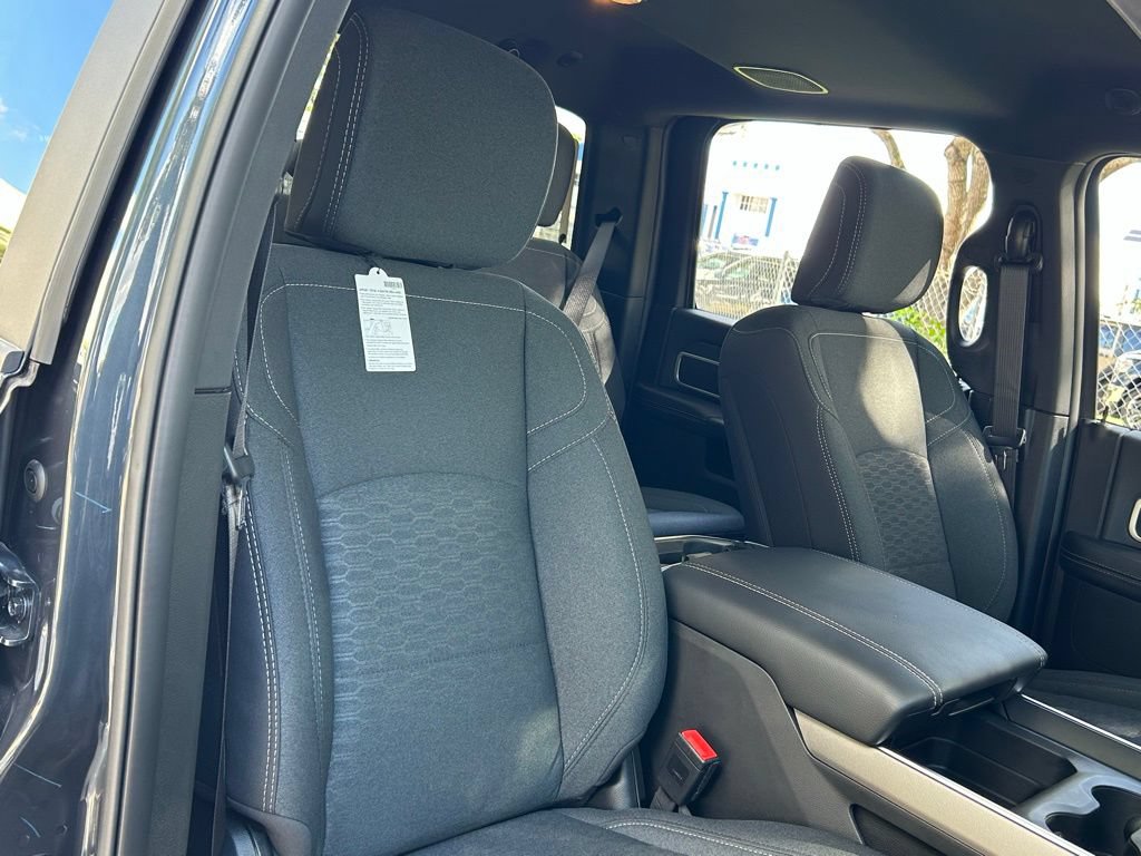 New 2026 RAM 2500 Big Horn AWD/4WD image 38