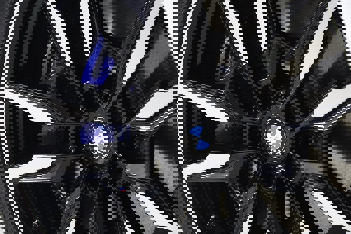 Used 2024 BMW M850i xDrive Coupe image 19