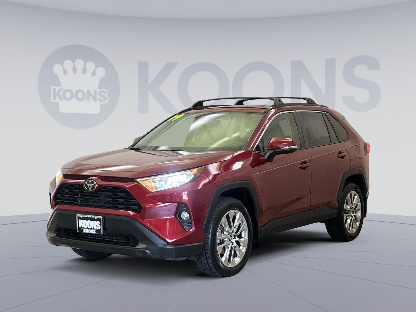 Used 2019 Toyota RAV4 XLE Premium w/ Cold Weather Package AWD/4WD image 1