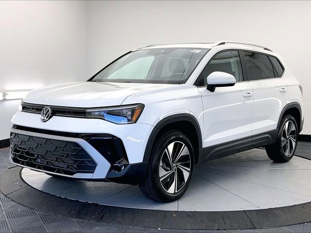 New 2026 Volkswagen Taos SE AWD/4WD video 1