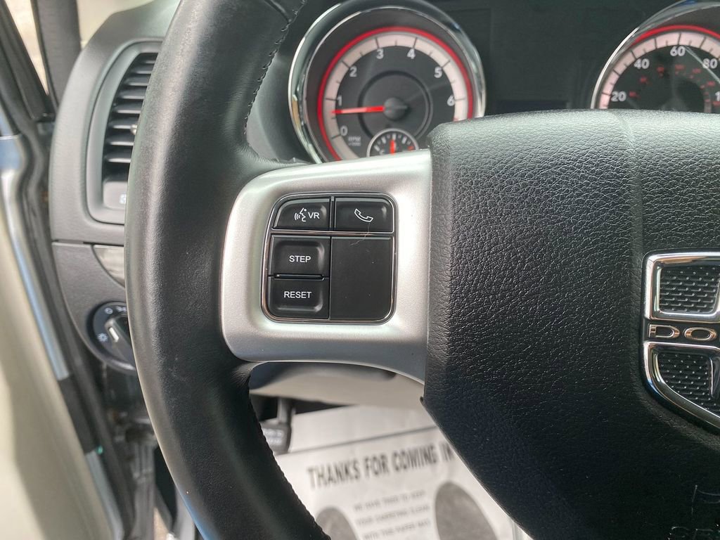 Used 2017 Dodge Grand Caravan SE w/ Power Window Group FWD image 16