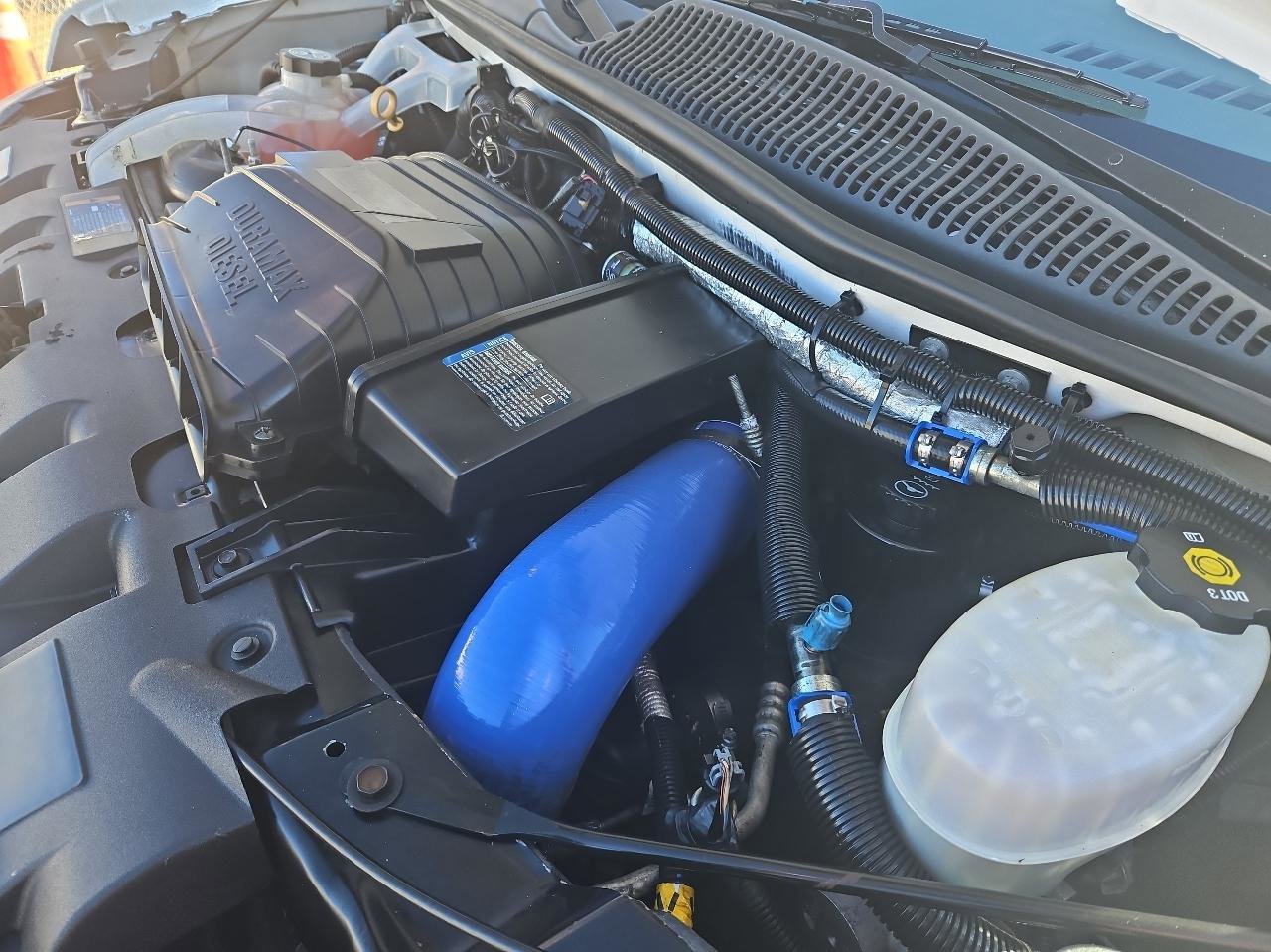 Used 2015 Chevrolet Express 4500 w/ Shuttle Bus Package RWD image 42