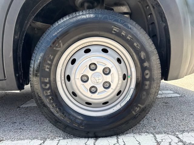 Used 2021 RAM ProMaster 2500 w/ Convenience Group FWD image 10