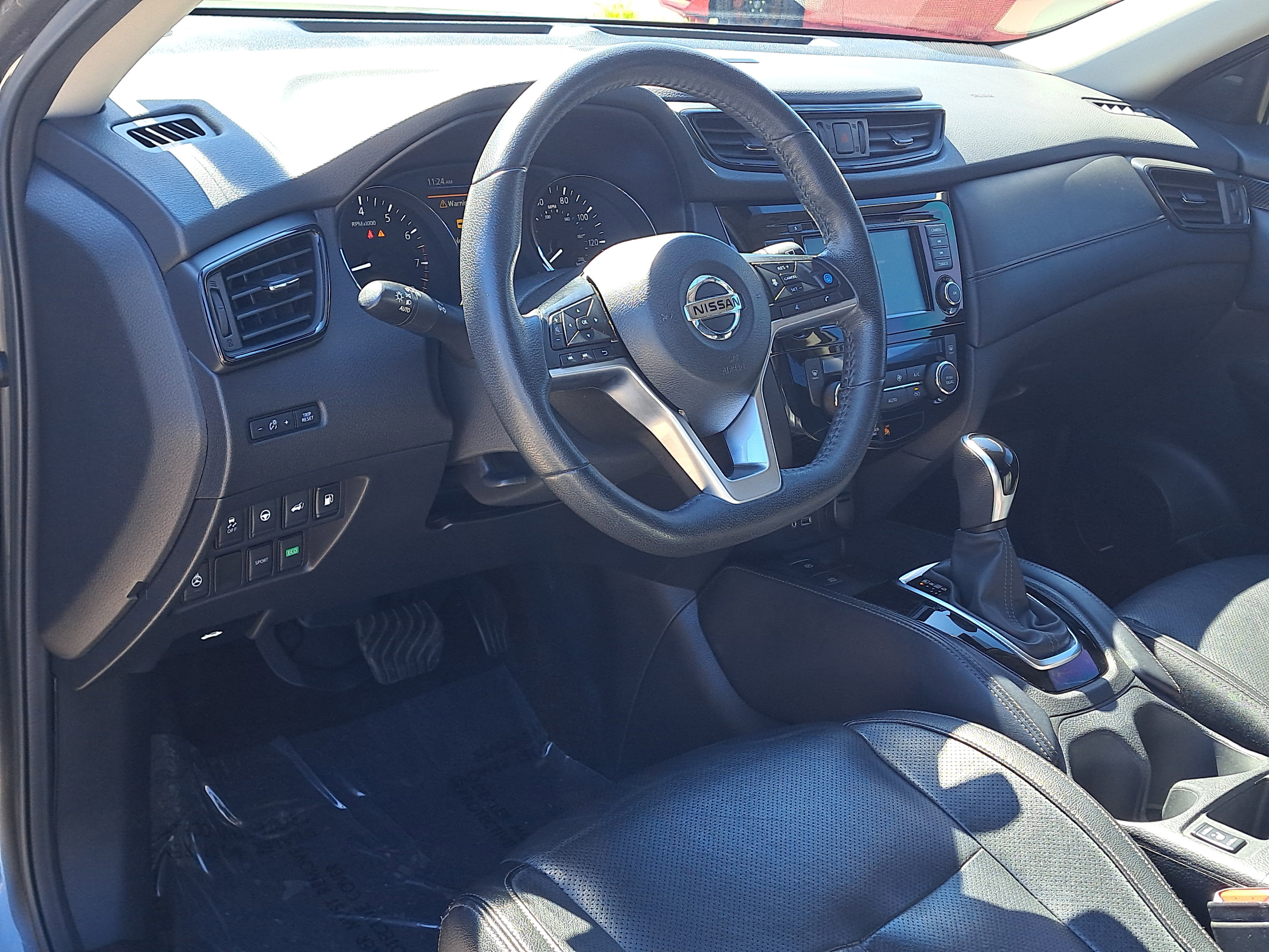 Certified 2020 Nissan Rogue SL w/ Premium Package image 15