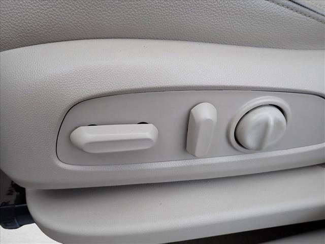 Used 2019 GMC Terrain Denali w/ Advanced Safety Package FWD image 13