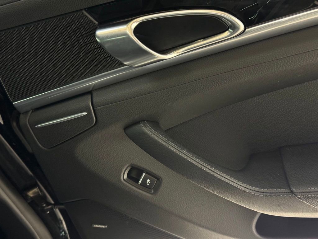 Used 2016 Porsche Panamera Edition image 34