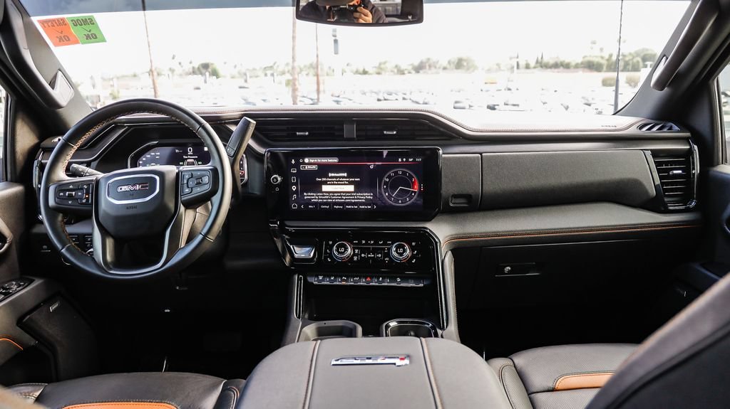 Used 2025 GMC Sierra 2500 AT4 AWD/4WD image 15