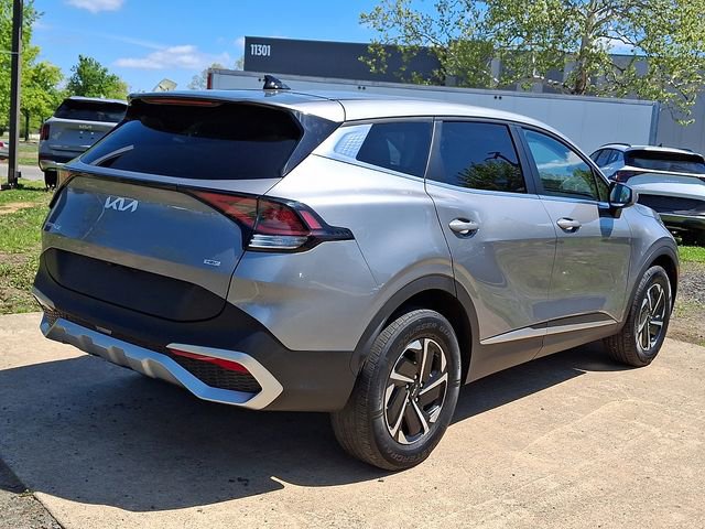 Used 2023 Kia Sportage LX AWD/4WD image 6