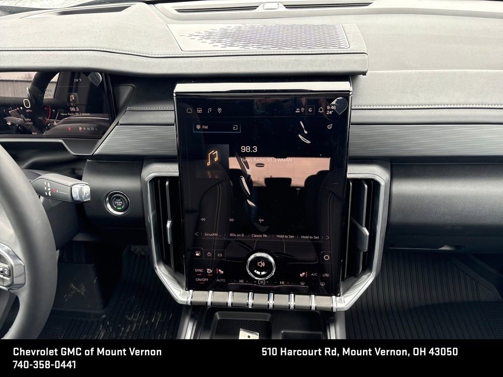 New 2026 GMC Acadia Elevation image 17