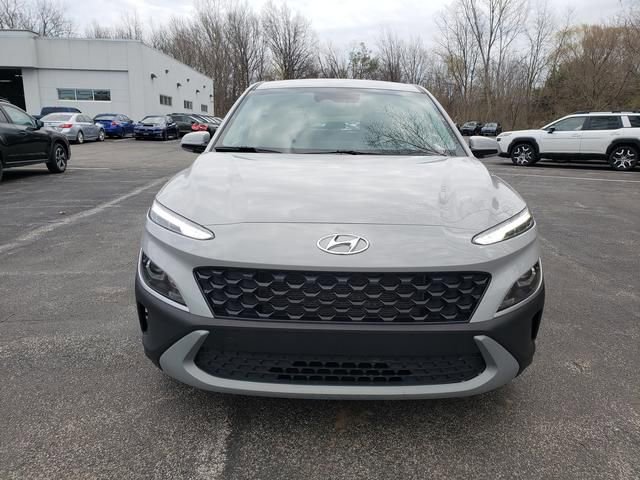 Used 2023 Hyundai Kona SE w/ Cargo Package image 9