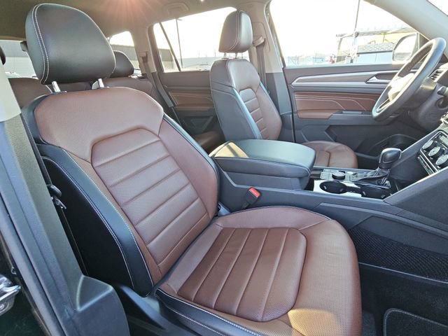 Used 2021 Volkswagen Atlas SEL Premium image 30