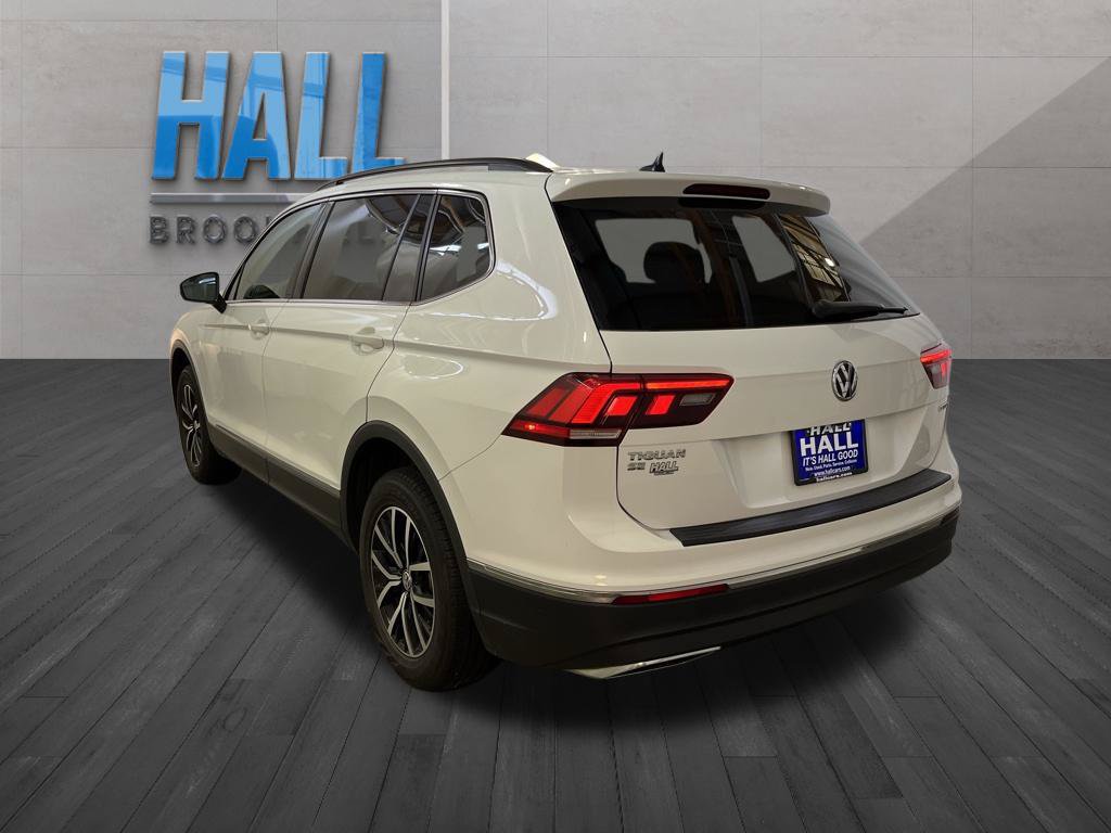 Used 2021 Volkswagen Tiguan SE AWD/4WD image 3