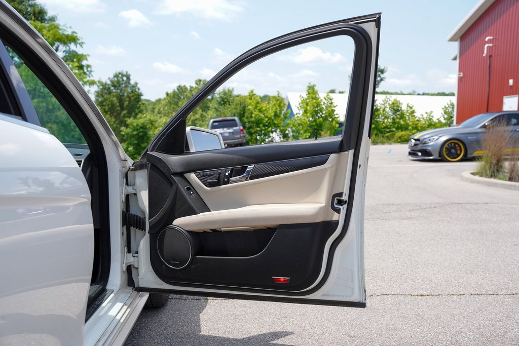 Used 2010 Mercedes-Benz C 63 AMG Sedan image 35